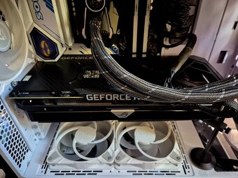 ASUS ROG Strix 3060 Ti v2 OC 08G - 2