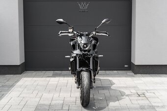 Yamaha MT-09 + Výfuk Akrapovič so zvodami - 2