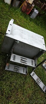 Zetor baterkova skrinka a schodiky - 2