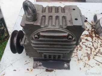 Snekova prevodovka 1:31,5 - 2