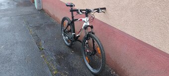 Predám horský bicykel Giant Terrago,kolesá 26" - 2