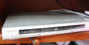 DVD prehravac Pioneer - 2