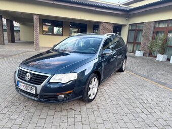 2008 Volkswagen Passat - 2