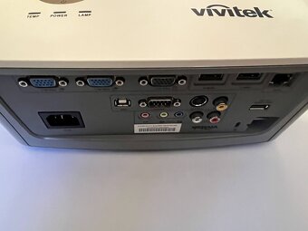 Projektor Vivitek DH758UST - 2