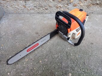Motorová reťazová píla STIHL MS440 - 2