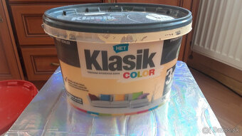 3 FARBY NA STENU - 2