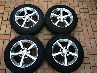 Ford fiesta,Citroen,Peugeot 4x108 r15 - 2