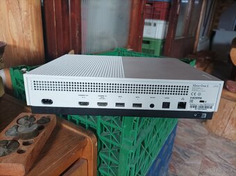 Xbox. Obe S - 2