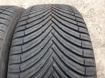 275/45 R21 -nové celoročné Bridgestone - 2