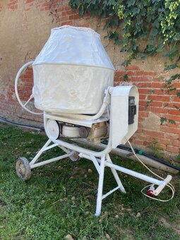 Miesacka SM-150 - 2