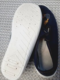 Chlapčenské papuče v. 35 - 2