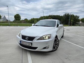 Lexus IS250 A/T - 2