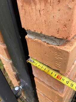 Predám plnú tehlu - 2