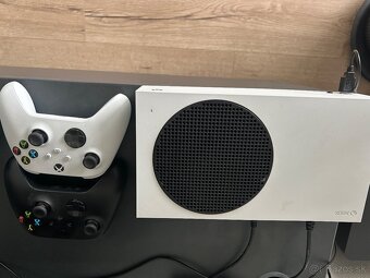 Xbox series S ,2 x ovoadač - 2