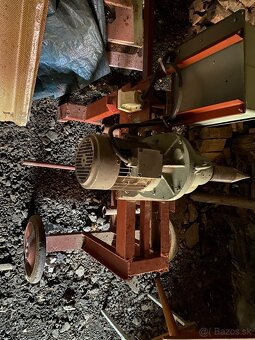 Kuzelova stiepacka - 2