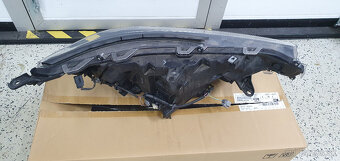 Toyota RAV 4 V full led - 2