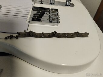 Predám strieborný starožitný naramok - 2