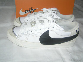 Pekné tenisky Nike Blazer Low 77 Jumbo - 2
