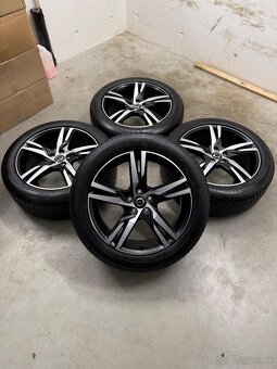 Zimná sada Volvo XC40 , V90 CC  S90 CC 5x108 R19 , 235/50/19 - 2