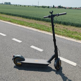 Ninebot Max G30E II kolobežka - 2