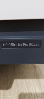 HP OfficeJet Pro 8022e - 2