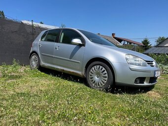 Golf V 1.6 - 2