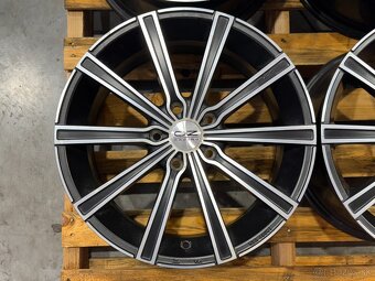 R17 5x112 (66.5) O.Z racing Lounge 10 - 7.5J ET50 - 2