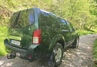 Nissan Pathfinder 2.5 rok 2006 - 2