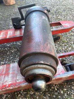 Hydraulický piest, kiper, mailer - 2