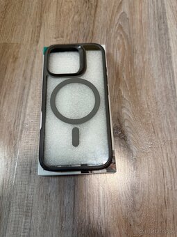 Puzdro na iphone 16 pro - 2