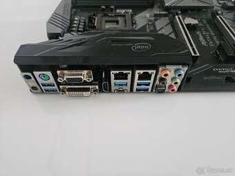 ASROCK Fatal1ty Z370 Gaming K6 - predaná - 2