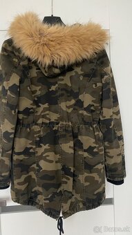 Predam lacno velky balik oblecenia velkost S - 2