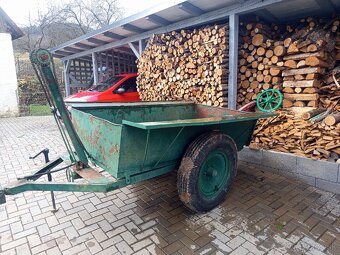 Vyklápacia vlečka - 2