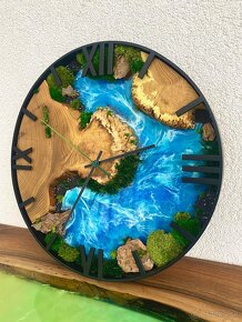 Machové hodiny s epoxidom a drevom 40cm Agátové hodiny - 2