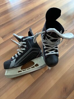 Predam detske korcule 38,5 - 2