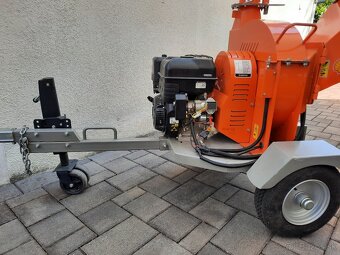 štiepkovač-drtič-drvič - 2