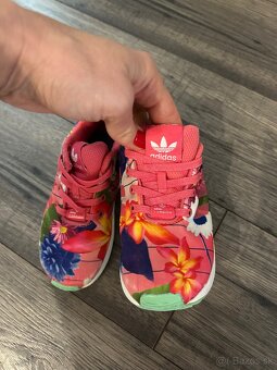 Adidas detske 26 - 2