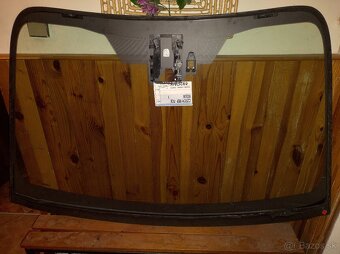 Toyota Yaris cross - predná kapota - 2