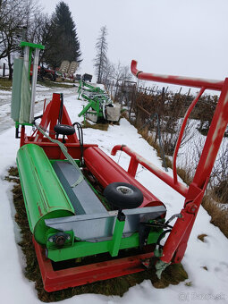 Obaľovačka foliovačka na balíky - 2