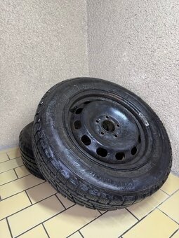 Penumatiky zimné 195/65 R15 - 2