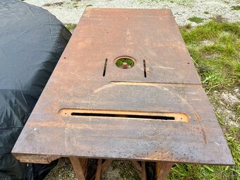 Cirkulár / píla + fréza na drevo - 2