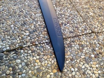 Kia Ceed I 1 ED 2006 - 2012 - Lista lišta na dvere - 2