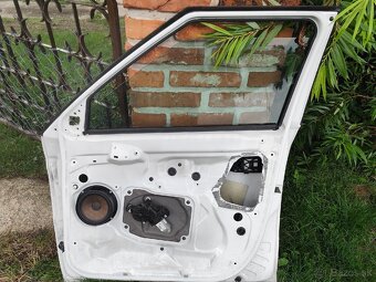 Skoda Fabia 2 predne prave dvere - 2