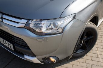 Mitsubishi Outlander 2.2 DI-D 2015 - 2