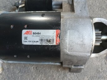 Audi A8 startér alternátor klimakompresor - 2