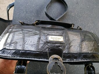 Dámska kabelka. - 2