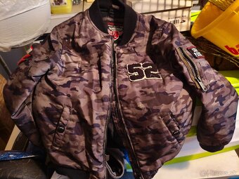 Lyžiarské nohavice a bundy - 2