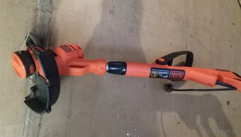Elektrická strunová kosačka Black & Decker - 2