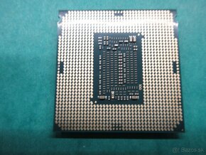 Predam procesor Intel Core i5 8600K - 2