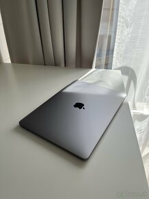 Macbook Pro 13-inch 2017 - 2